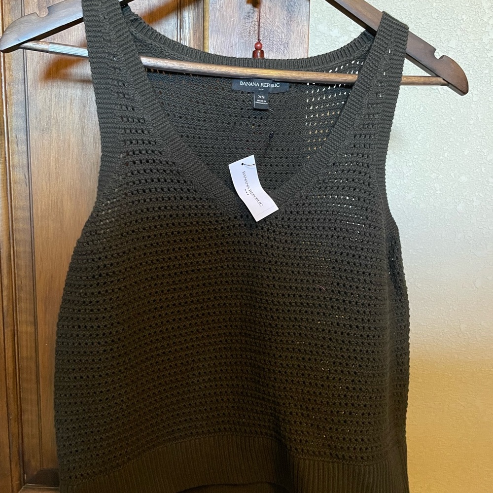 *NEW* Banana Republic Crochet Top Size XS